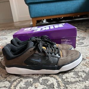 Slightly used Nike SB Ishod PRM Baroque Brown and Black Skate Shoes FD1144-200